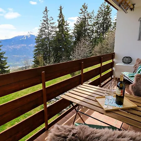 Renove Avec Vue Imprenable Sur Les Alpes Apartament