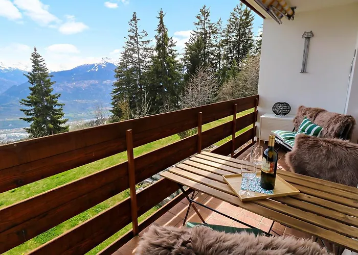 Rénové Avec Vue Imprenable Sur Les Alpes Appartamento