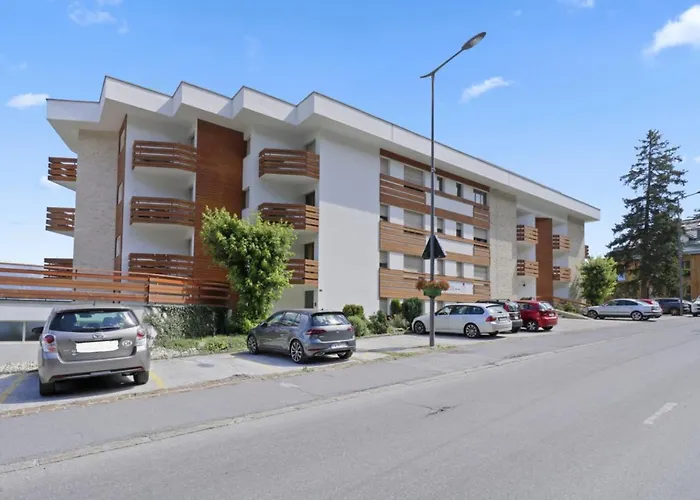 Renove Avec Vue Imprenable Sur Les Alpes *