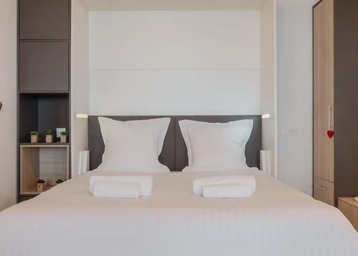 Renove Avec Vue Imprenable Sur Les Alpes * クラン