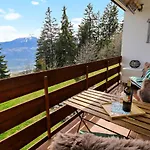 Renove Avec Vue Imprenable Sur Les Alpes Apartment