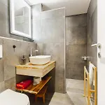 Renove Avec Vue Imprenable Sur Les Alpes Apartment *